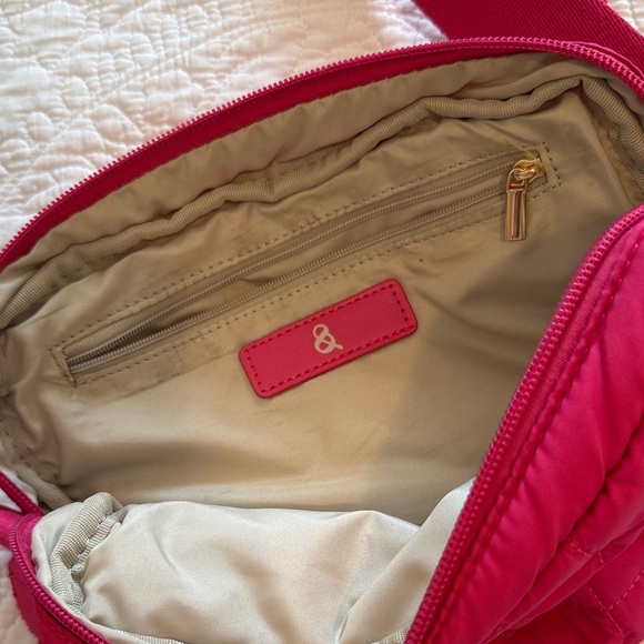 Lou & Grey Pink Quilted Crossbody Bag - Picture 3 of 3